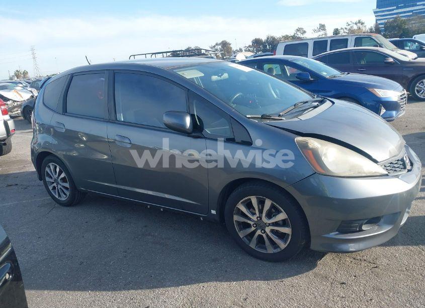 Photo 13 of 2013 Honda Fit SPORT (VIN JHMGE8H55DC018494)