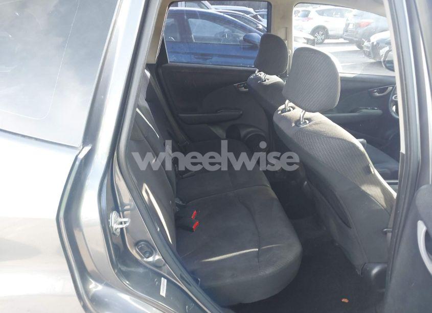 Photo 8 of 2013 Honda Fit SPORT (VIN JHMGE8H55DC018494)