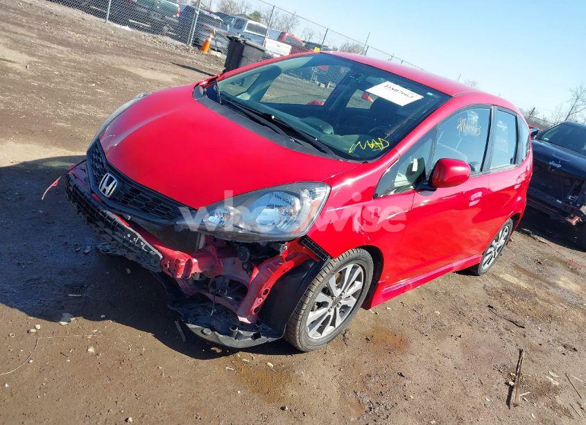 Photo 2 of 2013 Honda Fit SPORT (VIN JHMGE8H55DC020634)