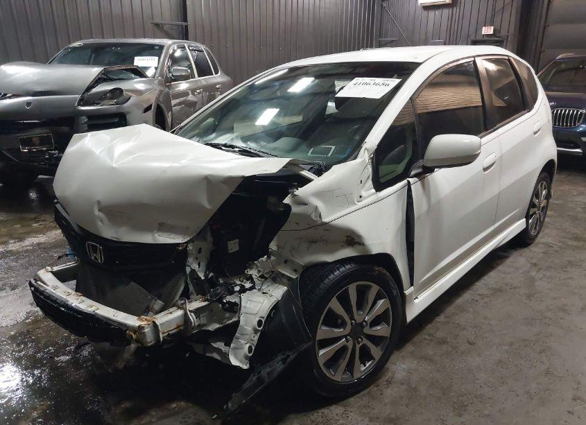 Photo 2 of 2013 Honda Fit SPORT (VIN JHMGE8H55DC062544)