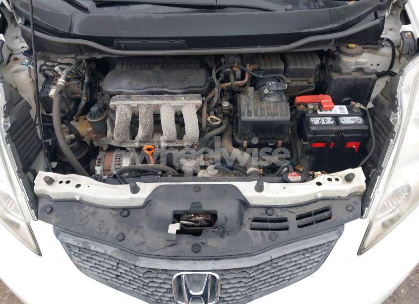 Photo 6 of 2011 Honda Fit SPORT (VIN JHMGE8H56BC000938)