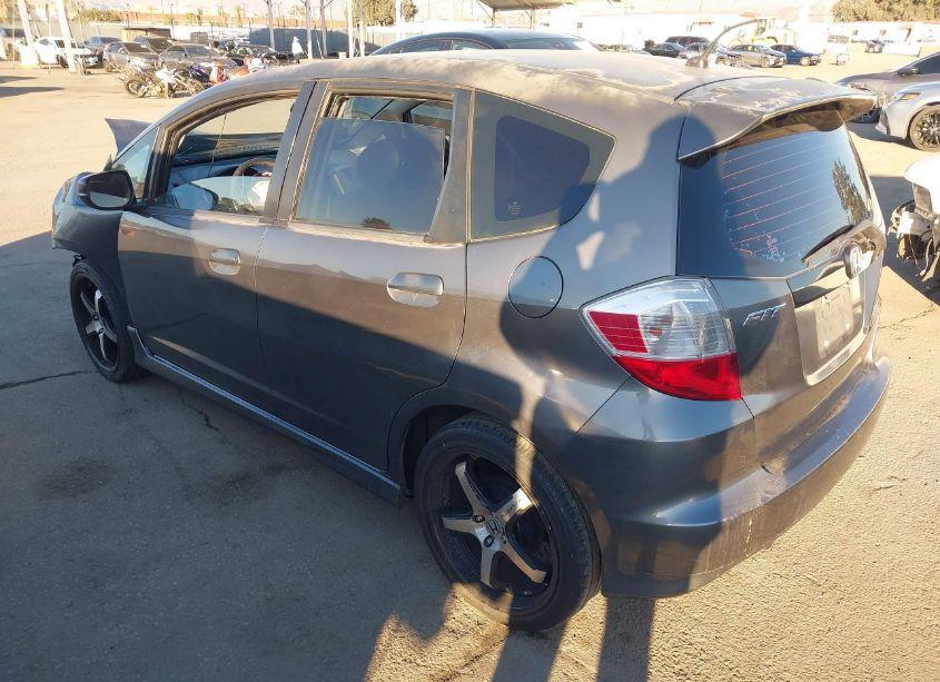 Photo 3 of 2011 Honda Fit SPORT (VIN JHMGE8H56BC012832)