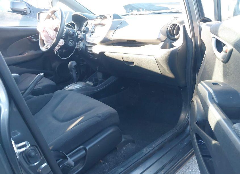 Photo 5 of 2011 Honda Fit SPORT (VIN JHMGE8H56BC012832)