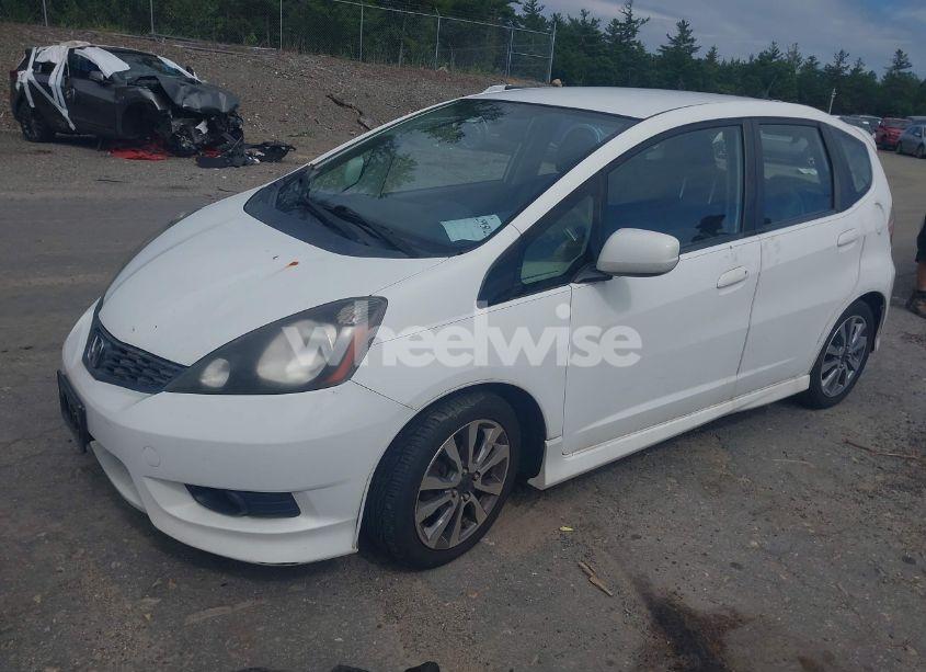 Photo 2 of 2012 Honda Fit SPORT (VIN JHMGE8H56CC015604)