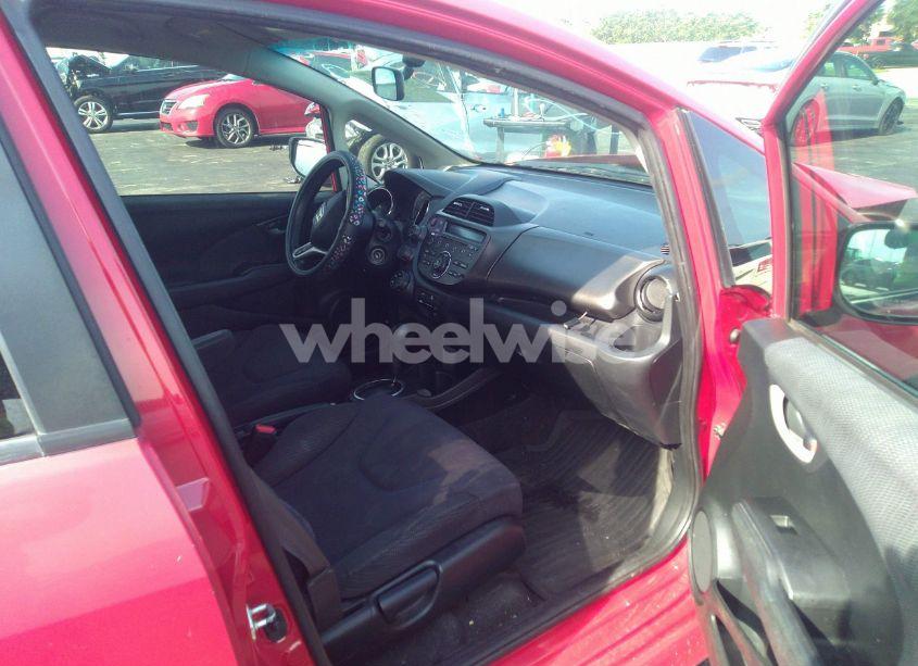 Photo 5 of 2013 Honda Fit SPORT (VIN JHMGE8H56DC019508)