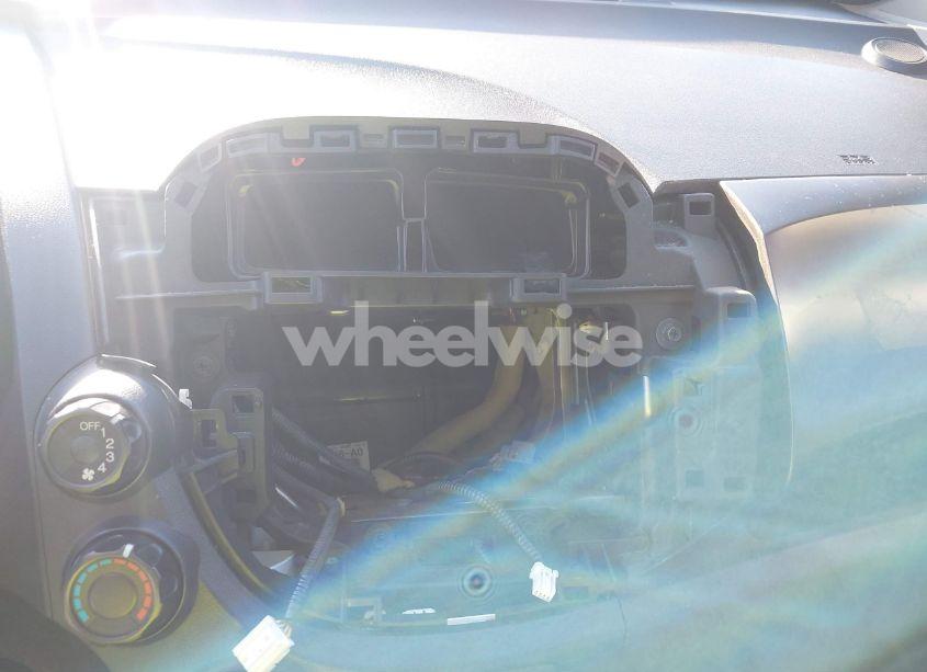 Photo 17 of 2013 Honda Fit SPORT (VIN JHMGE8H56DC043226)