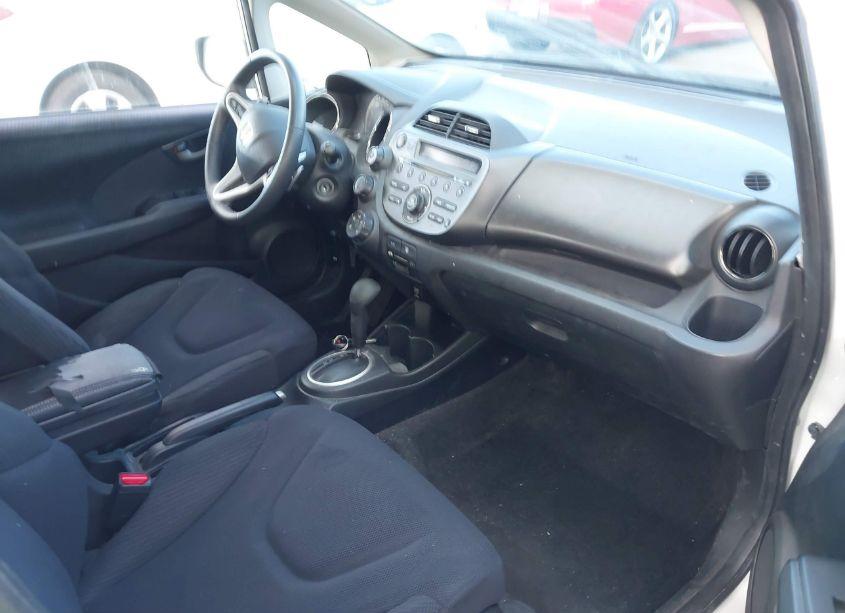 Photo 5 of 2013 Honda Fit SPORT (VIN JHMGE8H56DC046482)