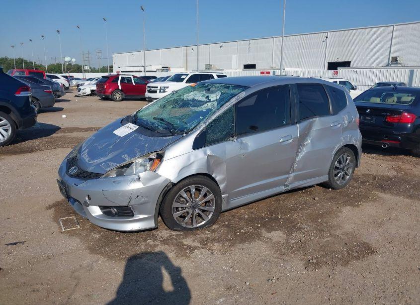 Photo 2 of 2013 Honda Fit SPORT (VIN JHMGE8H56DC048085)