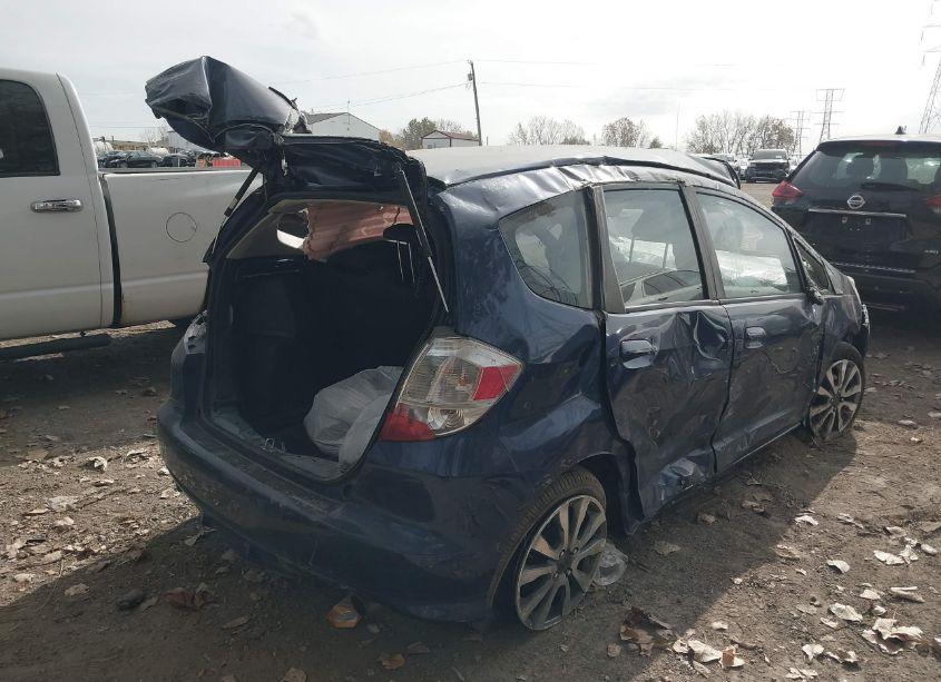 Photo 4 of 2013 Honda Fit SPORT (VIN JHMGE8H56DC069728)