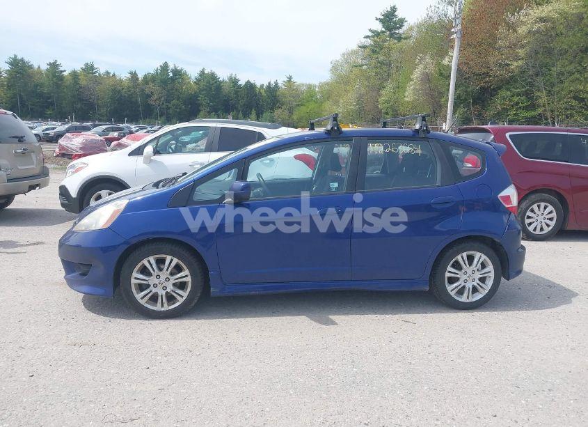 Photo 12 of 2011 Honda Fit SPORT (VIN JHMGE8H57BC021538)