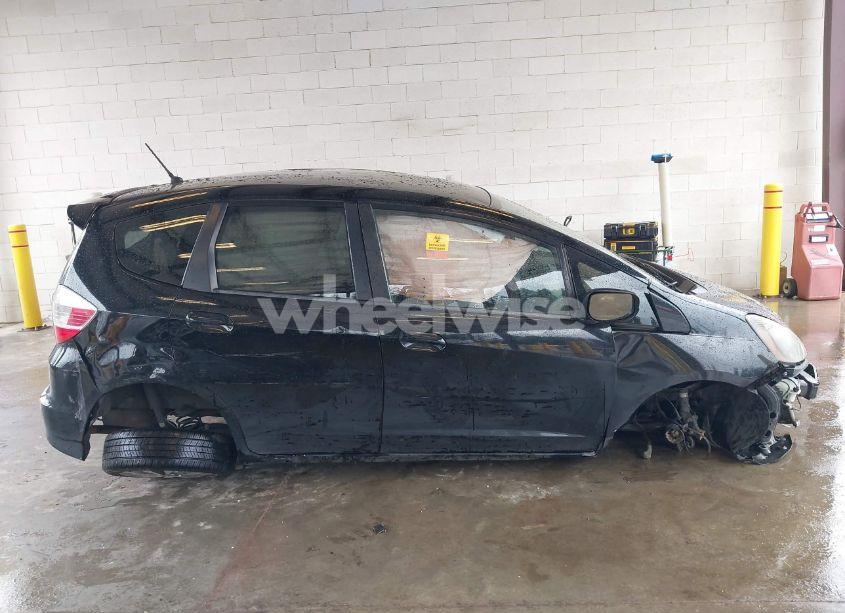 Photo 12 of 2013 Honda Fit SPORT (VIN JHMGE8H57DC033384)