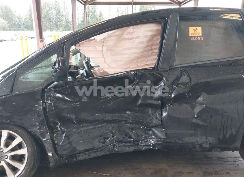 Photo 6 of 2013 Honda Fit SPORT (VIN JHMGE8H57DC033384)