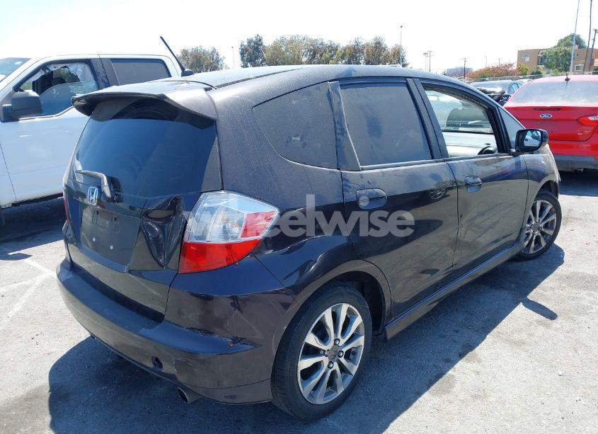 Photo 4 of 2013 Honda Fit SPORT (VIN JHMGE8H57DC045146)
