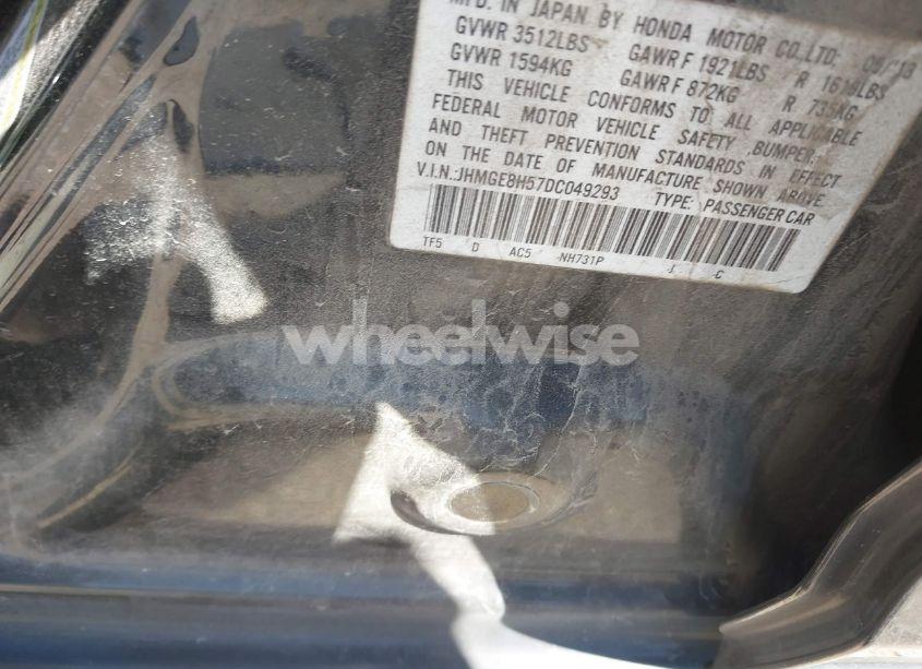 Photo 9 of 2013 Honda Fit SPORT (VIN JHMGE8H57DC049293)