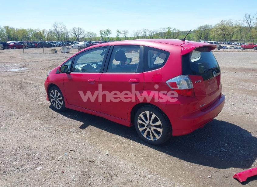 Photo 3 of 2013 Honda Fit SPORT (VIN JHMGE8H57DC054722)
