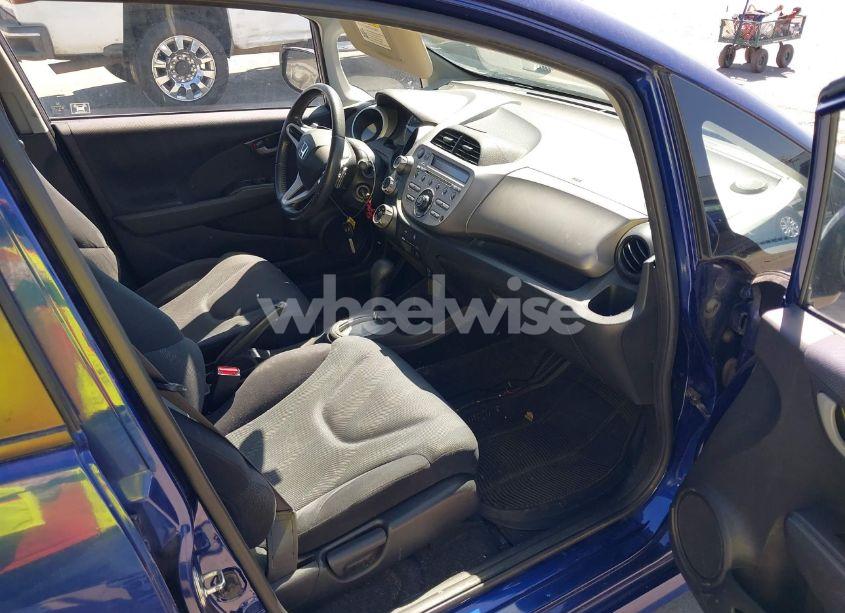 Photo 5 of 2011 Honda Fit SPORT (VIN JHMGE8H58BC020320)