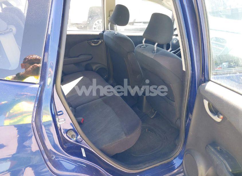 Photo 8 of 2011 Honda Fit SPORT (VIN JHMGE8H58BC020320)