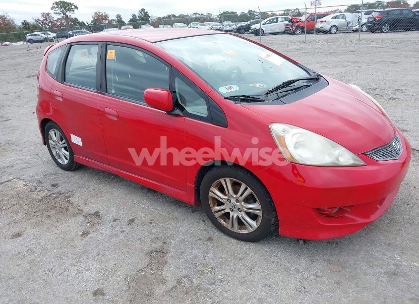 2011 Honda Fit SPORT (VIN JHMGE8H58BS001692) main photo