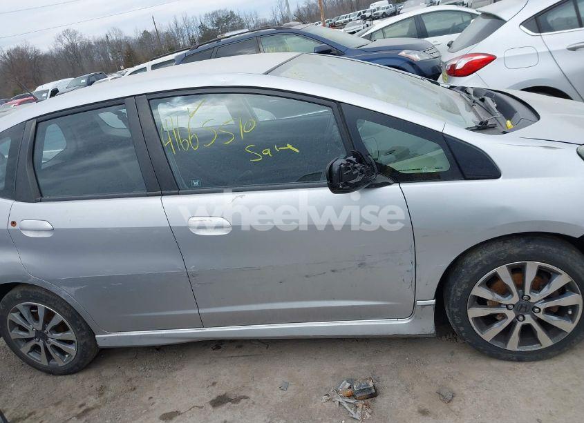 Photo 13 of 2012 Honda Fit SPORT (VIN JHMGE8H58CS005792)