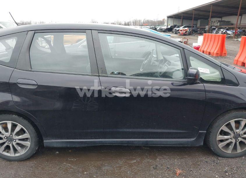 Photo 14 of 2013 Honda Fit SPORT (VIN JHMGE8H58DC006274)