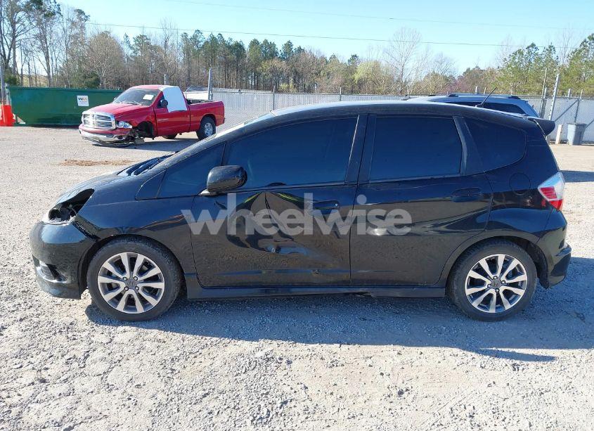 Photo 14 of 2013 Honda Fit SPORT (VIN JHMGE8H58DC037895)
