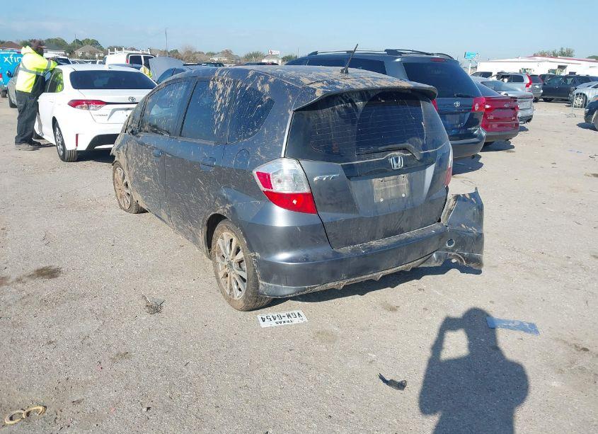 Photo 3 of 2013 Honda Fit SPORT (VIN JHMGE8H58DC058956)