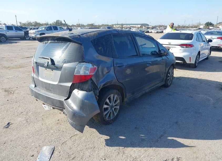Photo 4 of 2013 Honda Fit SPORT (VIN JHMGE8H58DC058956)