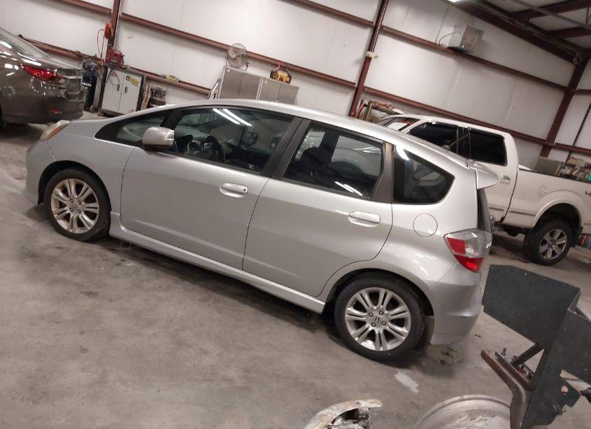 Photo 3 of 2011 Honda Fit SPORT (VIN JHMGE8H59BC017703)