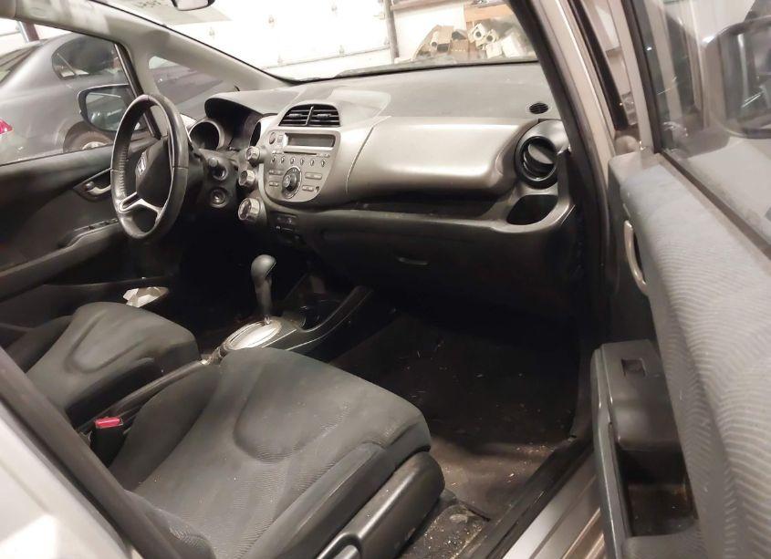 Photo 5 of 2011 Honda Fit SPORT (VIN JHMGE8H59BC017703)