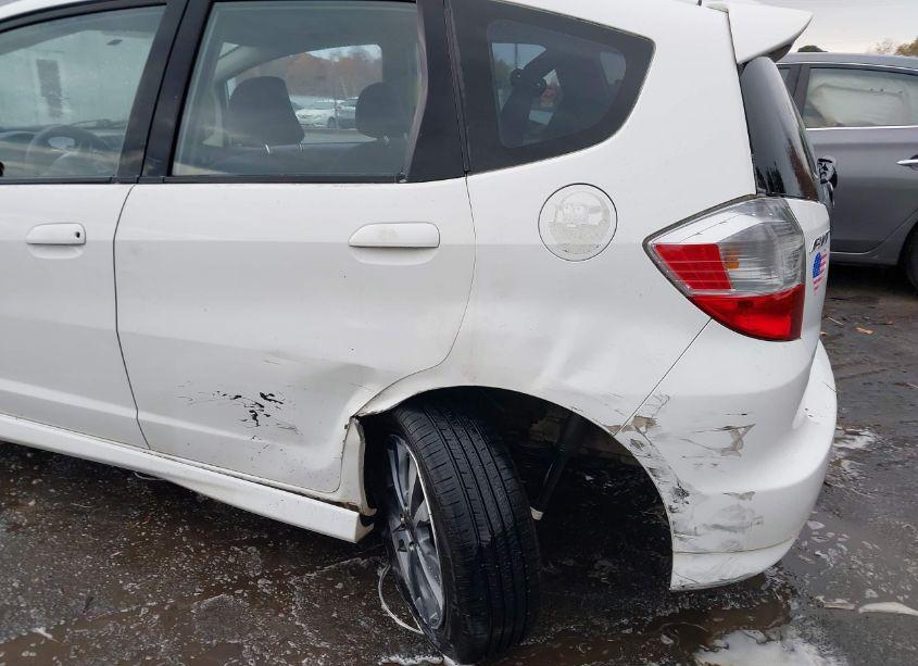 Photo 6 of 2012 Honda Fit SPORT (VIN JHMGE8H59CC019937)