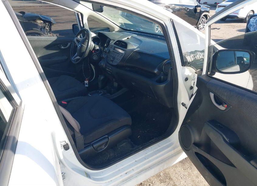 Photo 5 of 2013 Honda Fit SPORT (VIN JHMGE8H59DC043057)