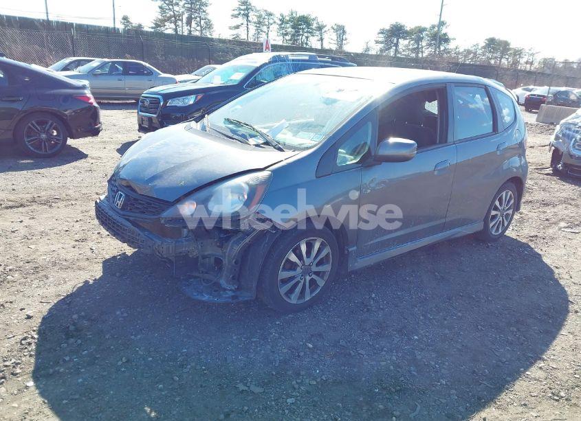 Photo 2 of 2013 Honda Fit SPORT (VIN JHMGE8H59DC070307)