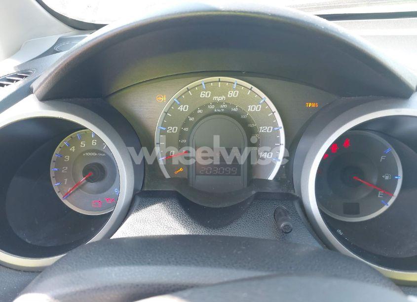 Photo 7 of 2011 Honda Fit SPORT (VIN JHMGE8H5XBC019539)