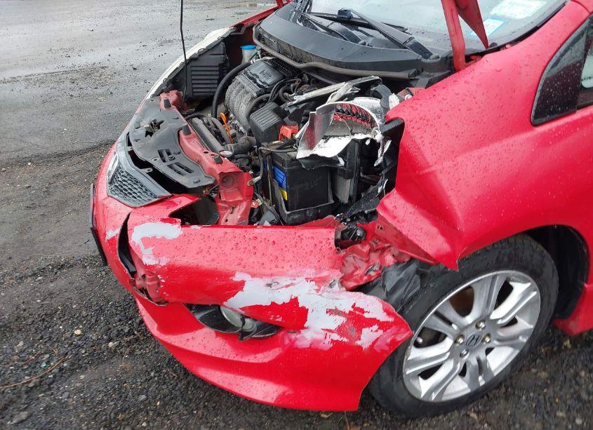 Photo 6 of 2011 Honda Fit SPORT (VIN JHMGE8H5XBS009874)