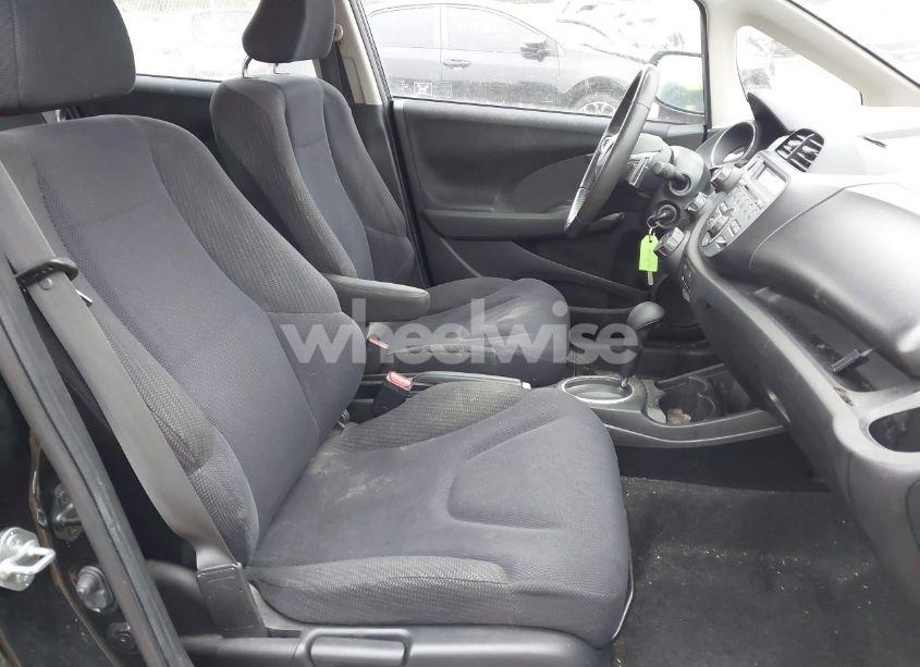 Photo 5 of 2012 Honda Fit SPORT (VIN JHMGE8H5XCC000698)