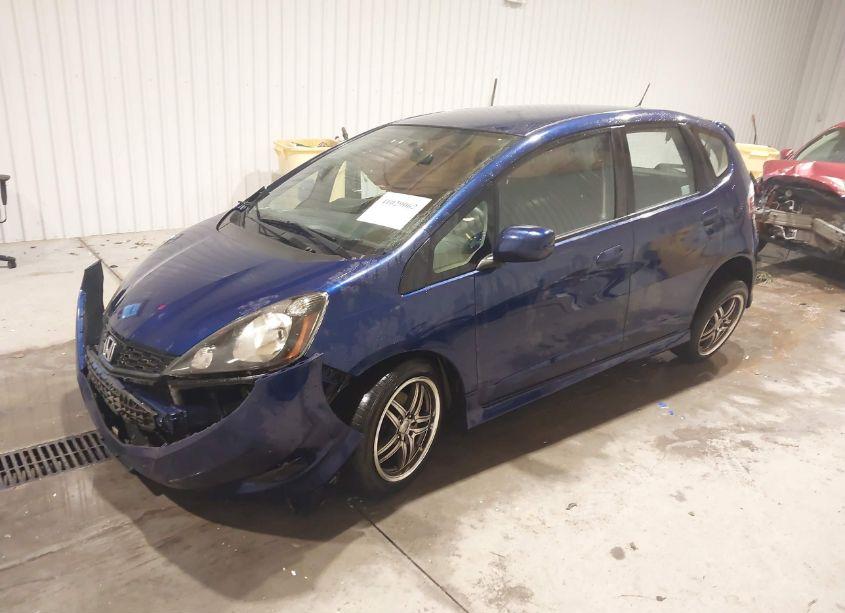Photo 2 of 2013 Honda Fit SPORT (VIN JHMGE8H5XDC009709)