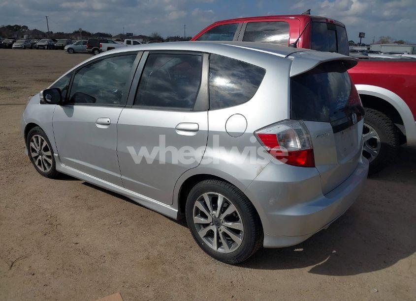 Photo 3 of 2013 Honda Fit SPORT (VIN JHMGE8H5XDC045514)
