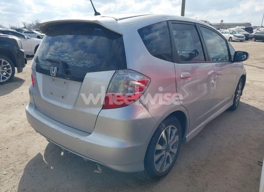 Photo 4 of 2013 Honda Fit SPORT (VIN JHMGE8H5XDC045514)