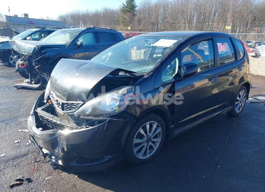 Photo 2 of 2013 Honda Fit SPORT (VIN JHMGE8H5XDC051362)