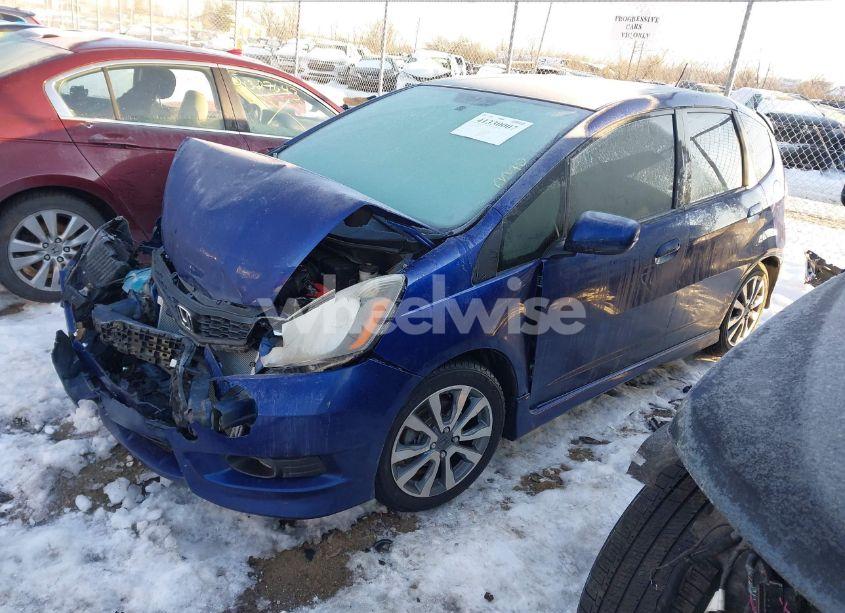 Photo 2 of 2013 Honda Fit SPORT (VIN JHMGE8H5XDC068212)
