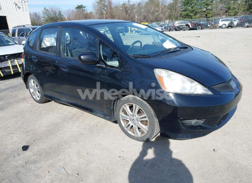2011 Honda Fit SPORT (VIN JHMGE8H60BS003980) main photo