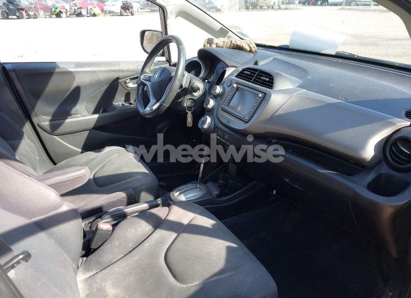 Photo 5 of 2011 Honda Fit SPORT (VIN JHMGE8H60BS003980)