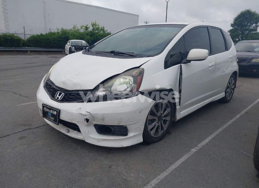 Photo 2 of 2013 Honda Fit SPORT (VIN JHMGE8H60DC068082)