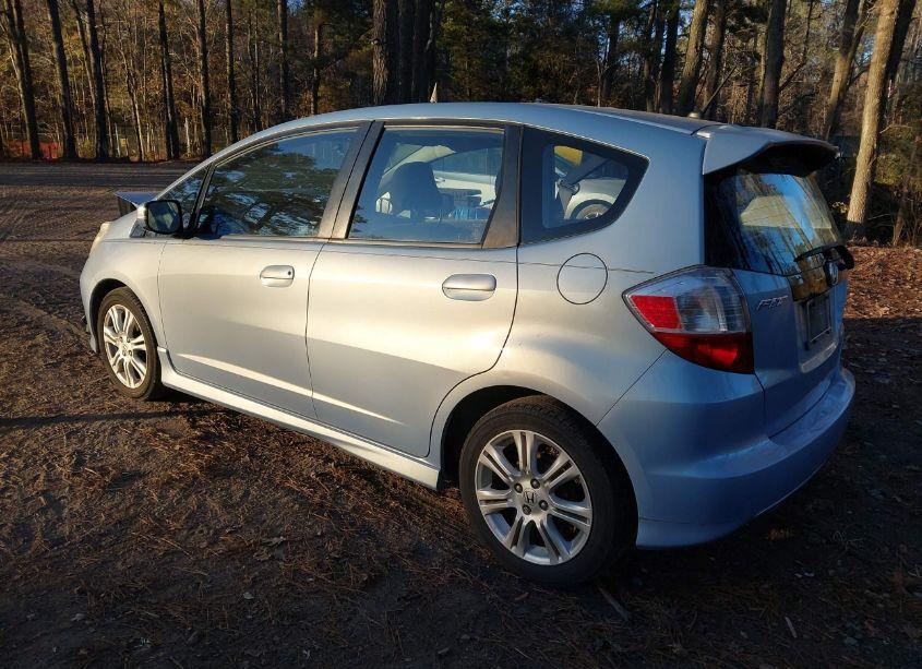 Photo 3 of 2010 Honda Fit SPORT (VIN JHMGE8H62AS004322)