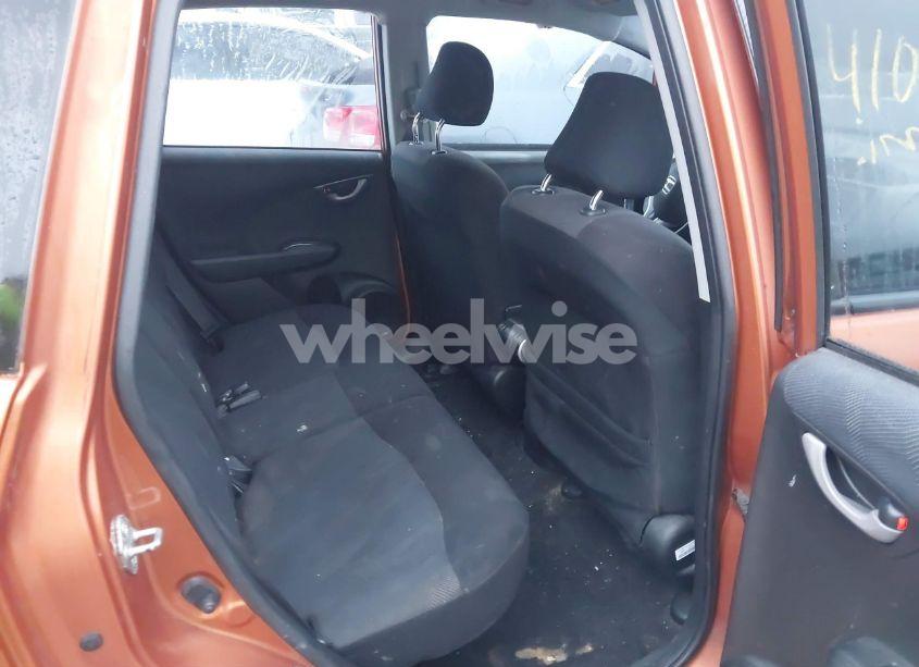 Photo 8 of 2010 Honda Fit SPORT (VIN JHMGE8H62AS006913)