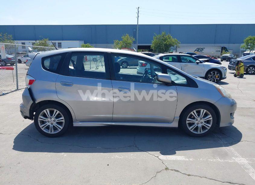 Photo 13 of 2010 Honda Fit SPORT (VIN JHMGE8H67AS018913)