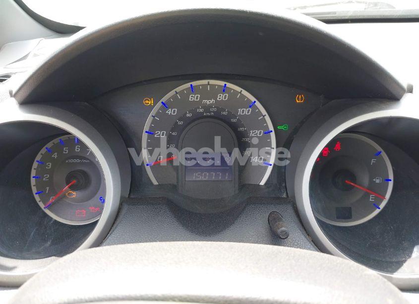 Photo 7 of 2011 Honda Fit SPORT (VIN JHMGE8H69BC026040)
