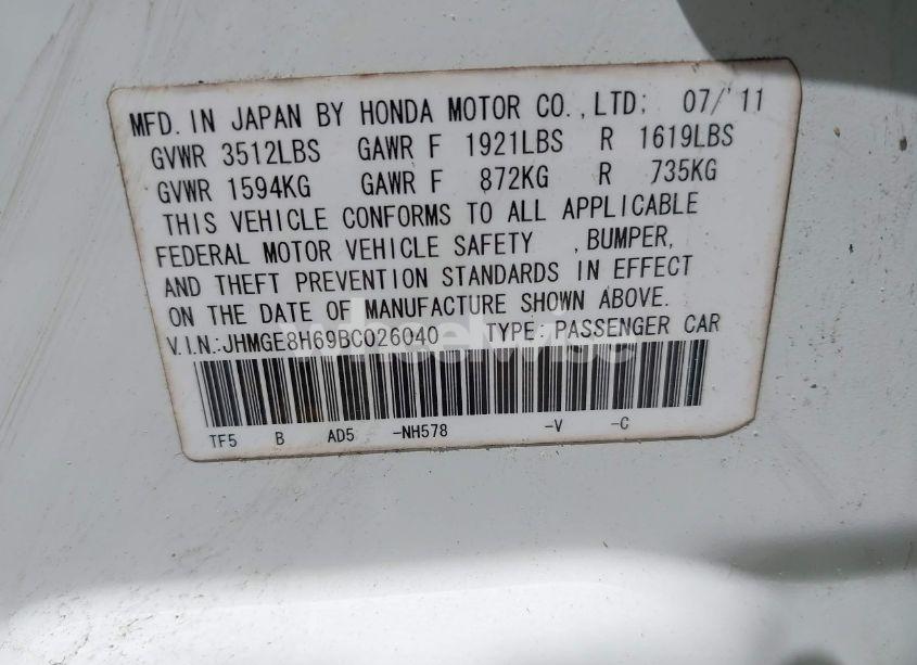 Photo 9 of 2011 Honda Fit SPORT (VIN JHMGE8H69BC026040)