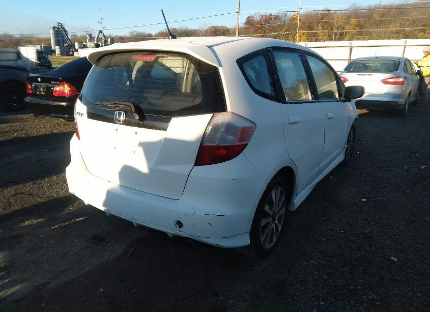 Photo 4 of 2013 Honda Fit SPORT (VIN JHMGE8H69DC068081)