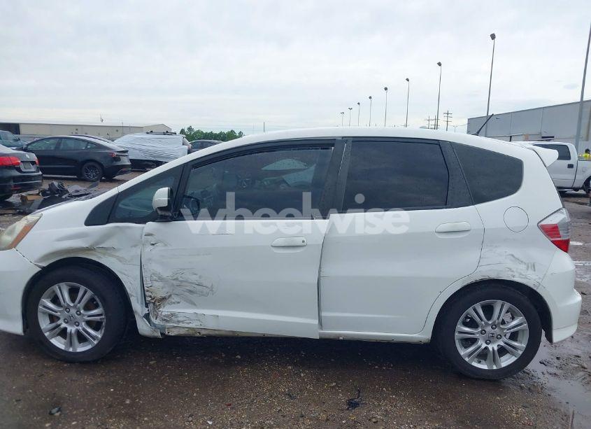 Photo 14 of 2010 Honda Fit SPORT (VIN JHMGE8H6XAC015272)